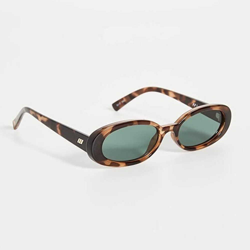 Outta Love in Tort & Green